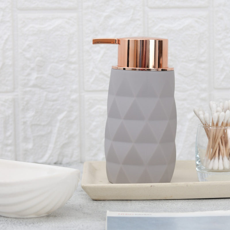 Diamond Cut Liquid Soap Dispenser