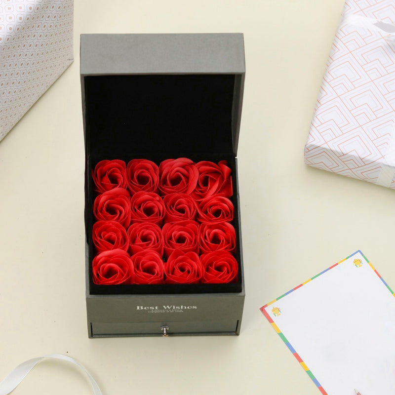 Artificial Rose Gift Set Box With Neckpiece